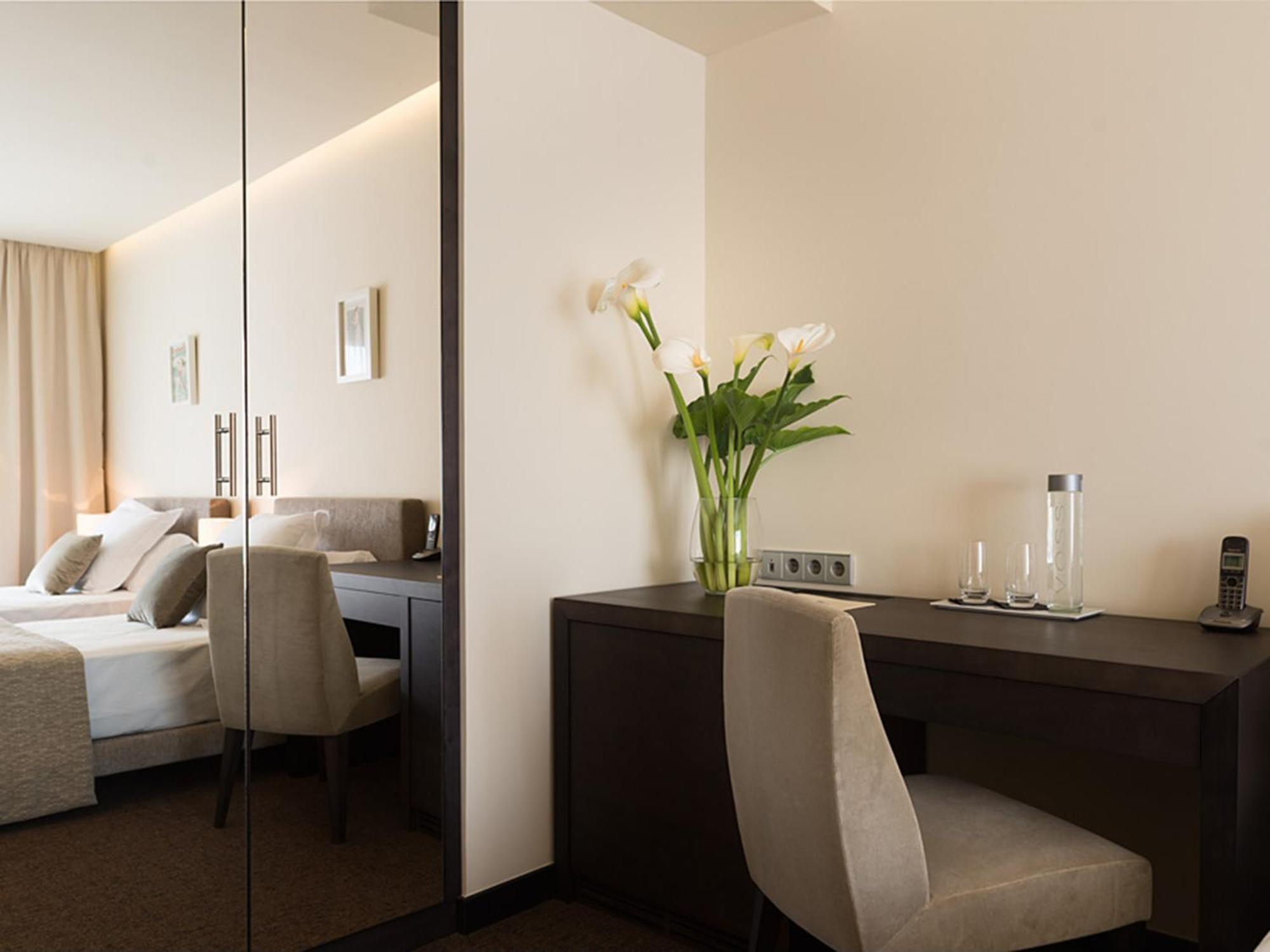 Cosmopolita Hotel Boutique&Spa Platja d'Aro Esterno foto